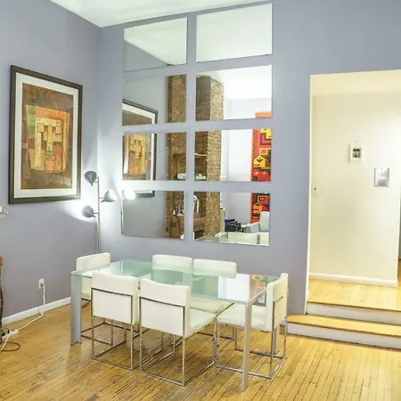 36Th Street Apartment